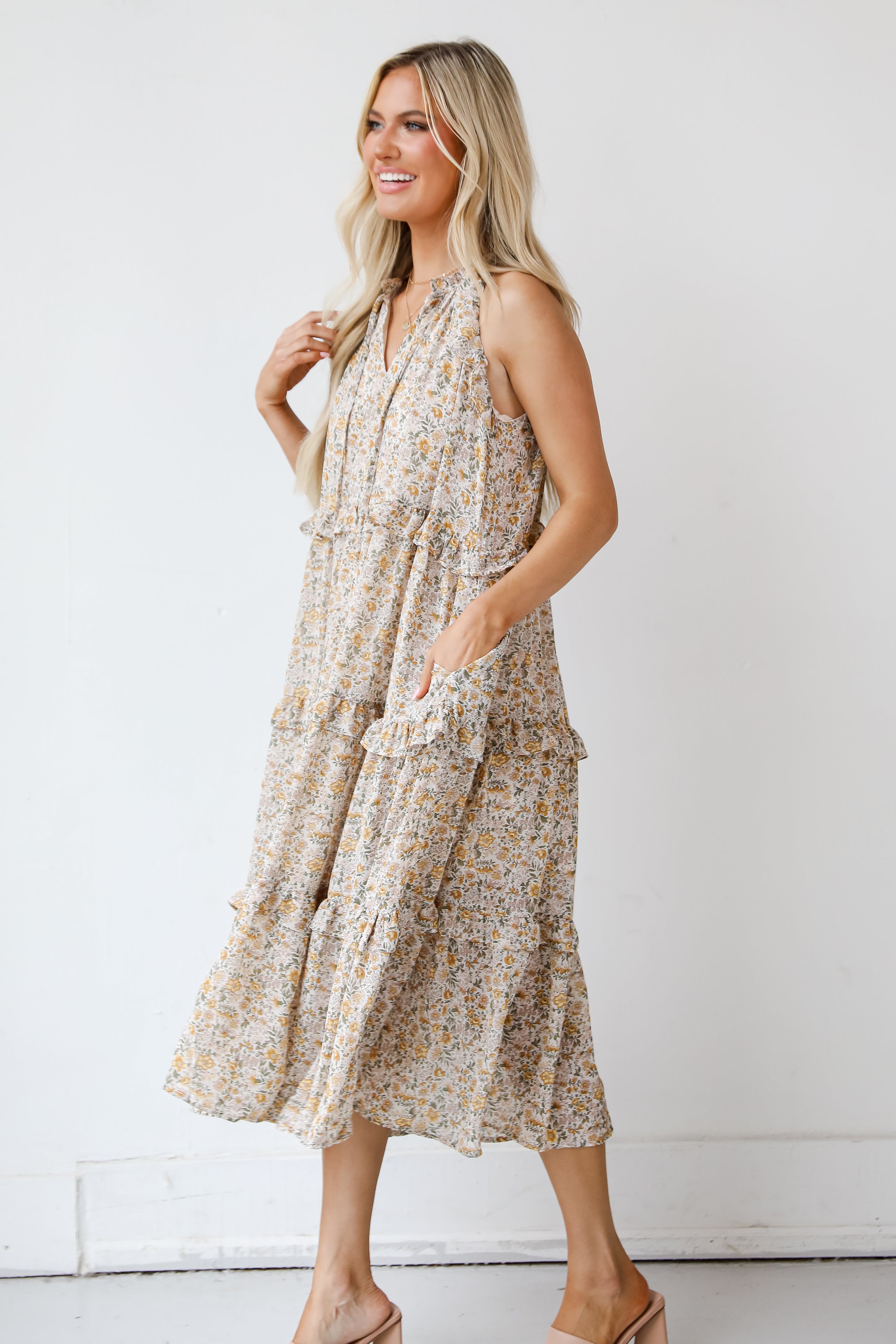 Ruffle Floral Midi Dress side view