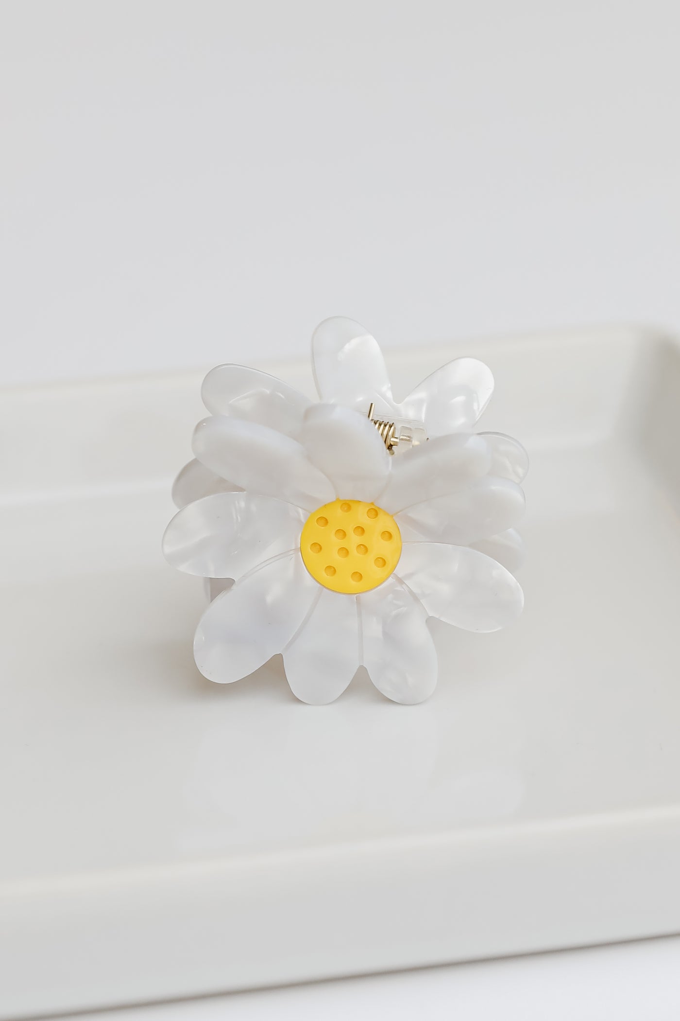 Flower Claw Hair Clip in ivory