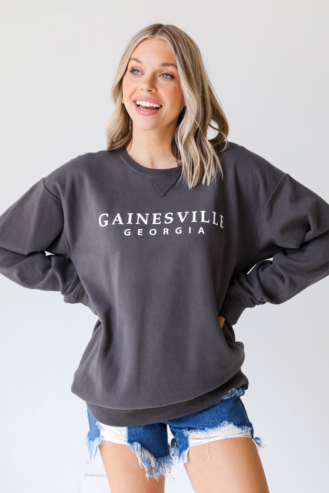Charcoal Gainesville Georgia Pullover front view