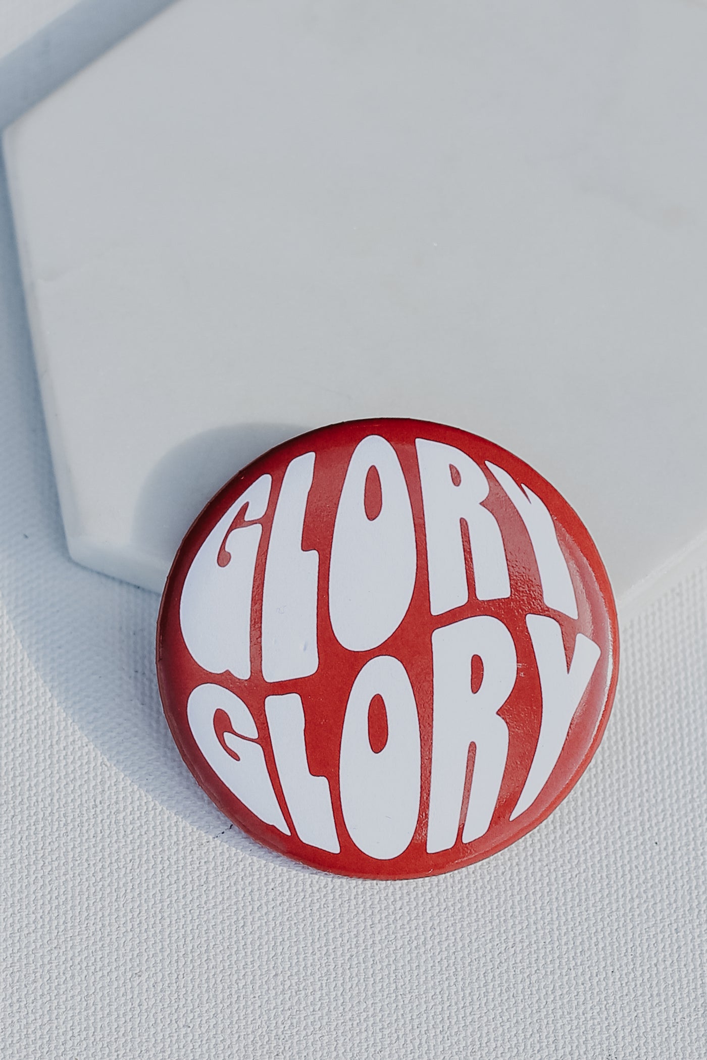 Red Glory Glory Button