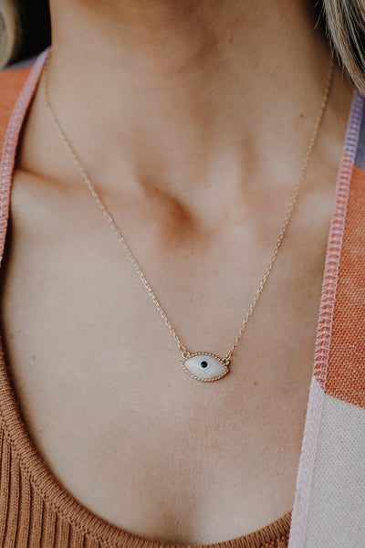 Eye Necklace in ivory