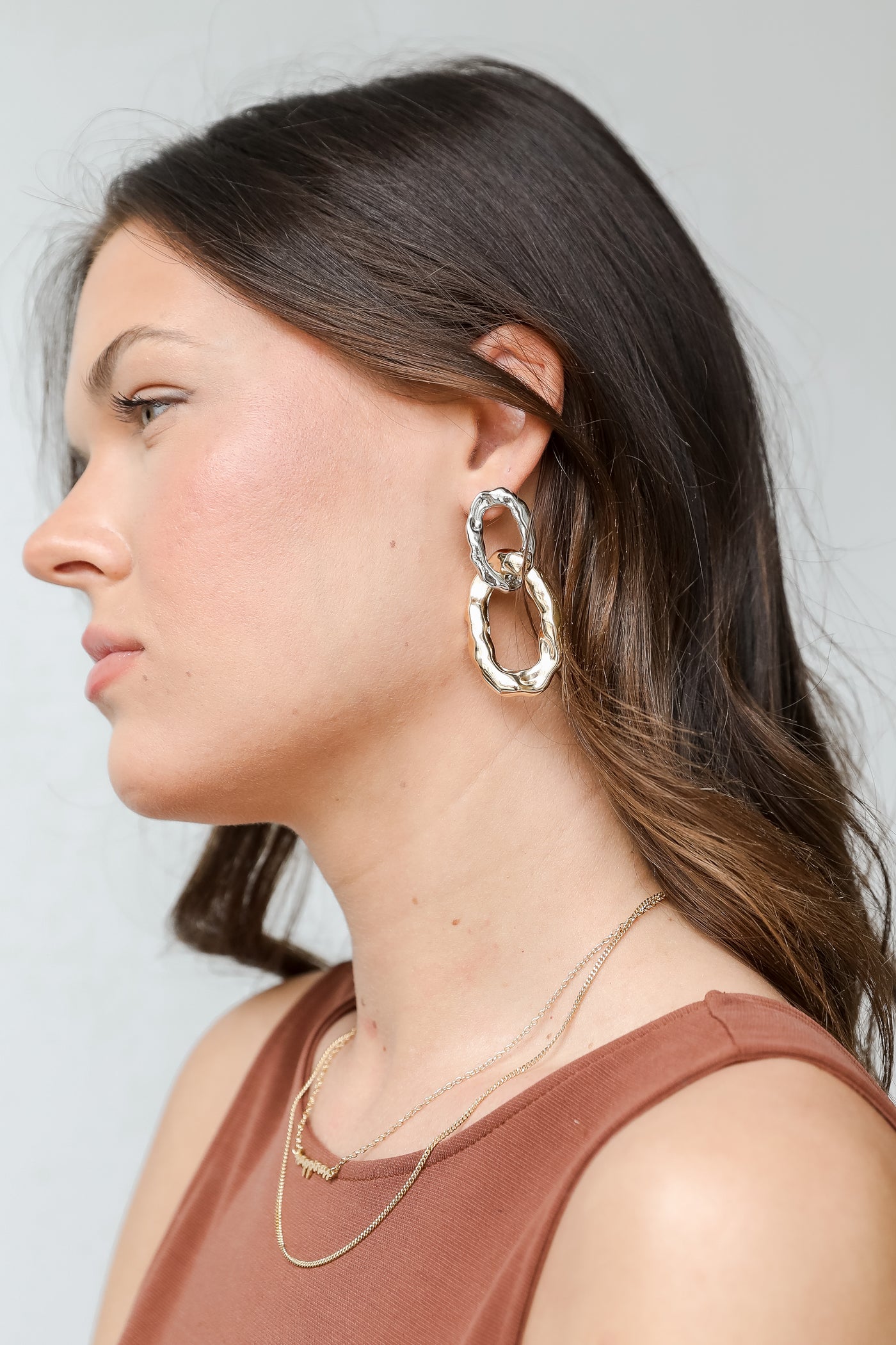 Gold Hammered Chainlink Drop Earrings on model