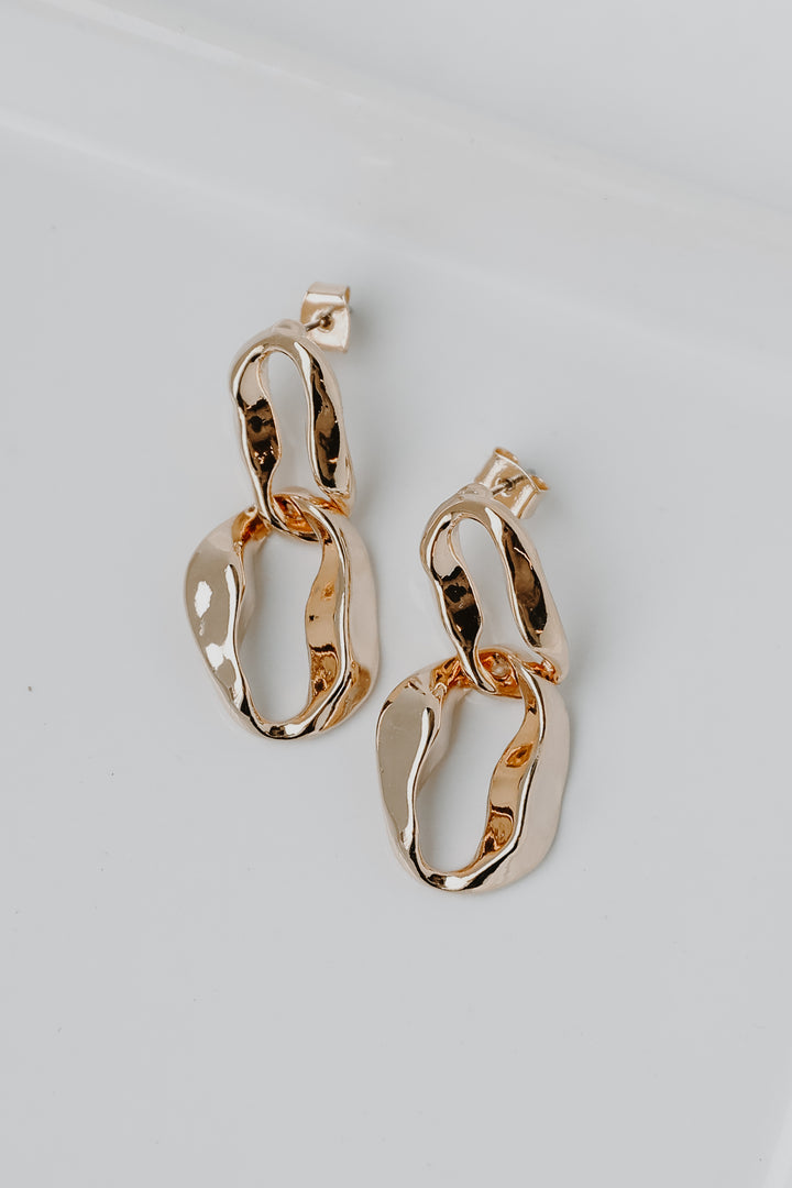 Gold Chainlink Drop Earrings from dress up