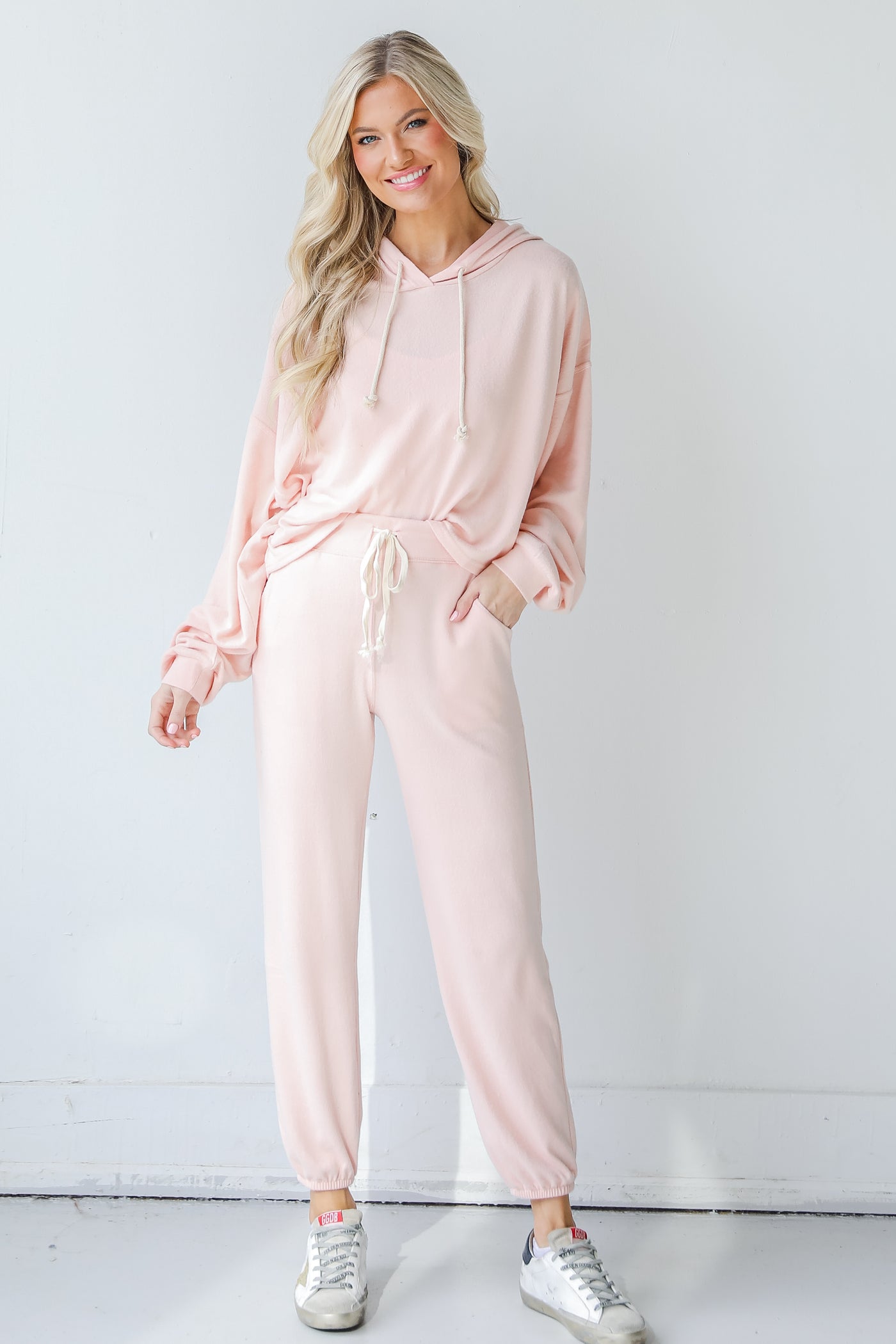 Joggers in blush