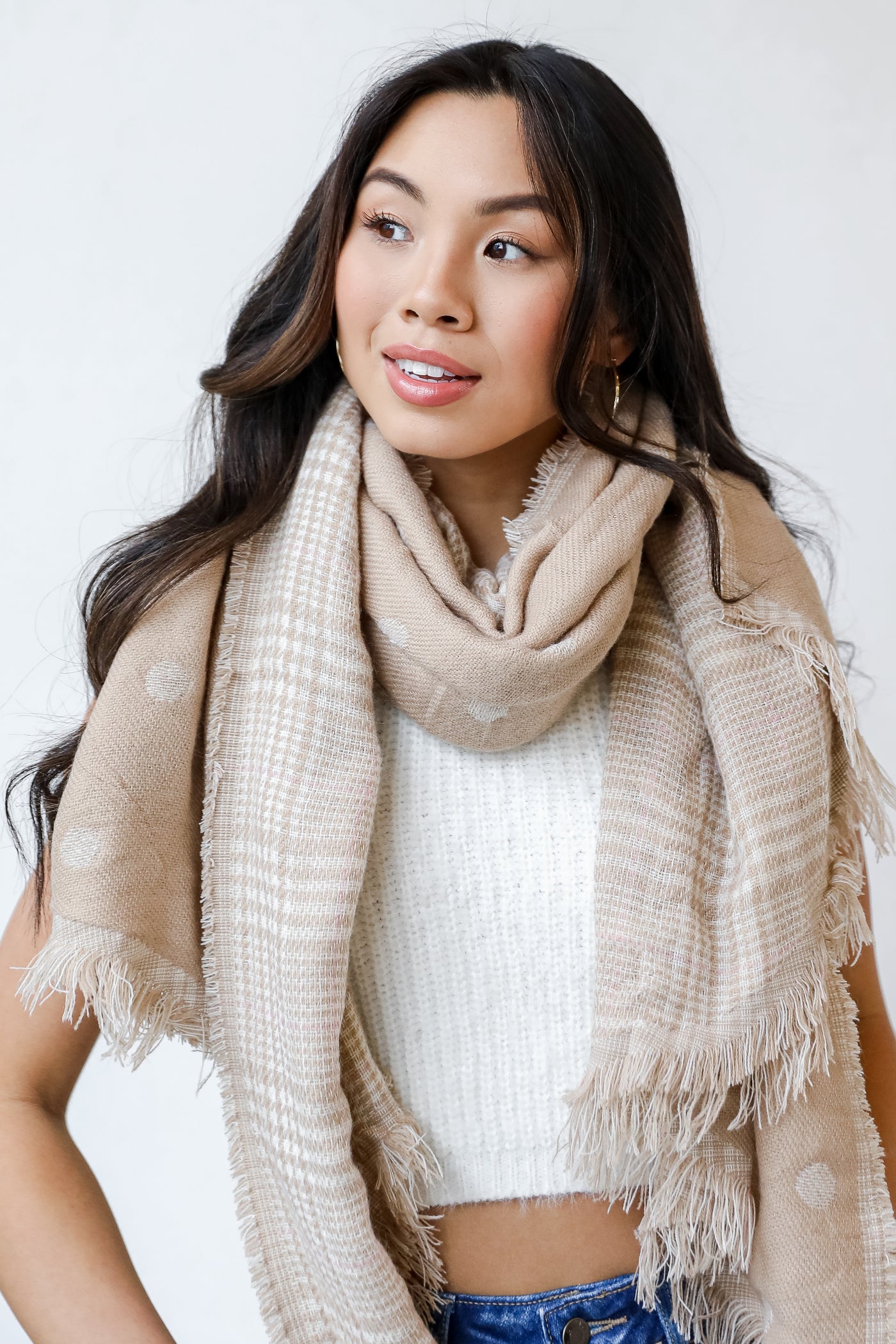 Scarf in ivory