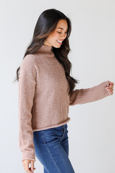 Sweater in mauve side view