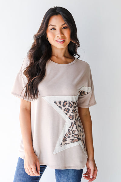 Leopard Star Tee in taupe