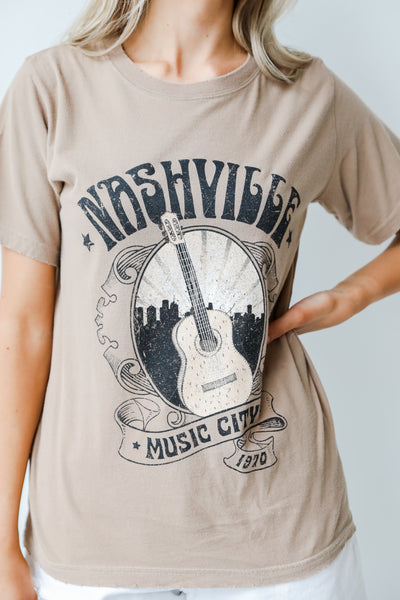Nashville Vintage Graphic Tee in taupe close up