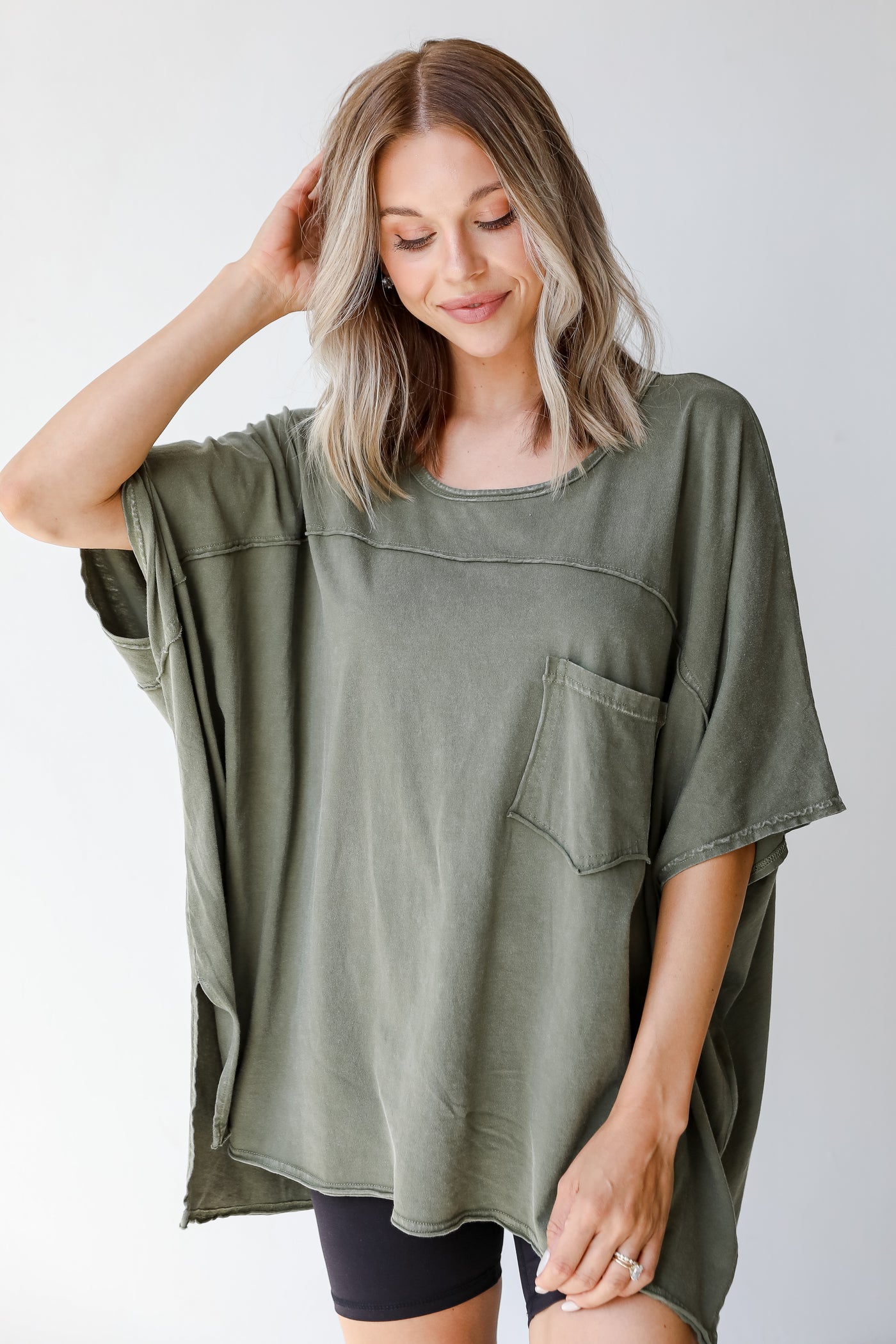 Oversized Tee in olive