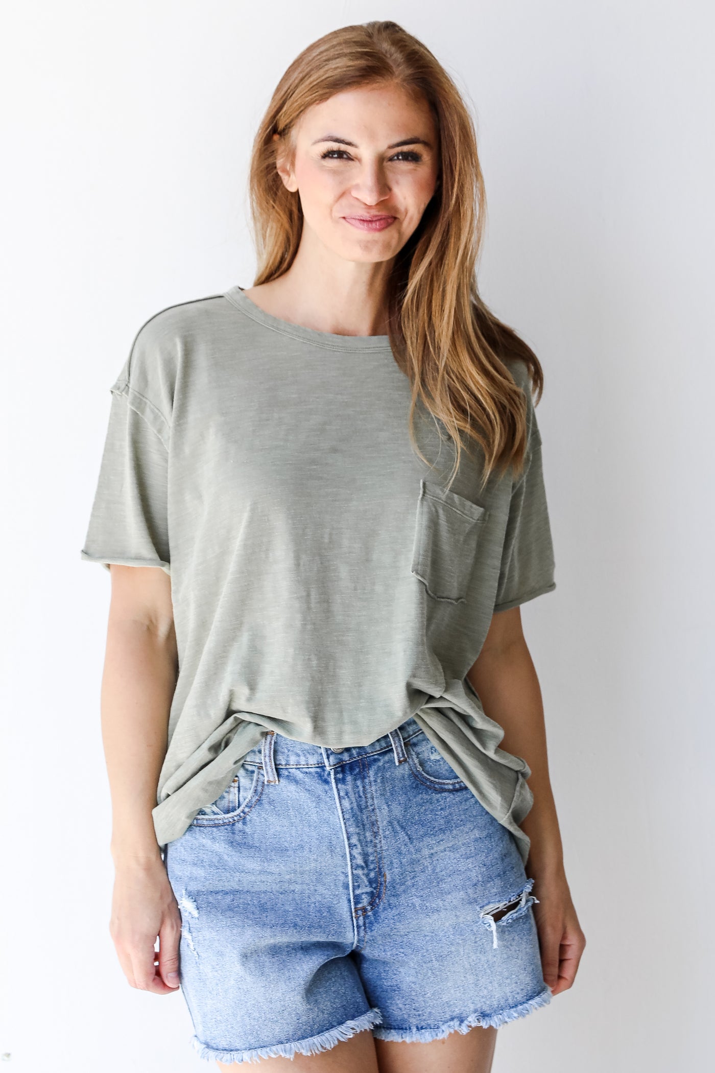 Tee in olive