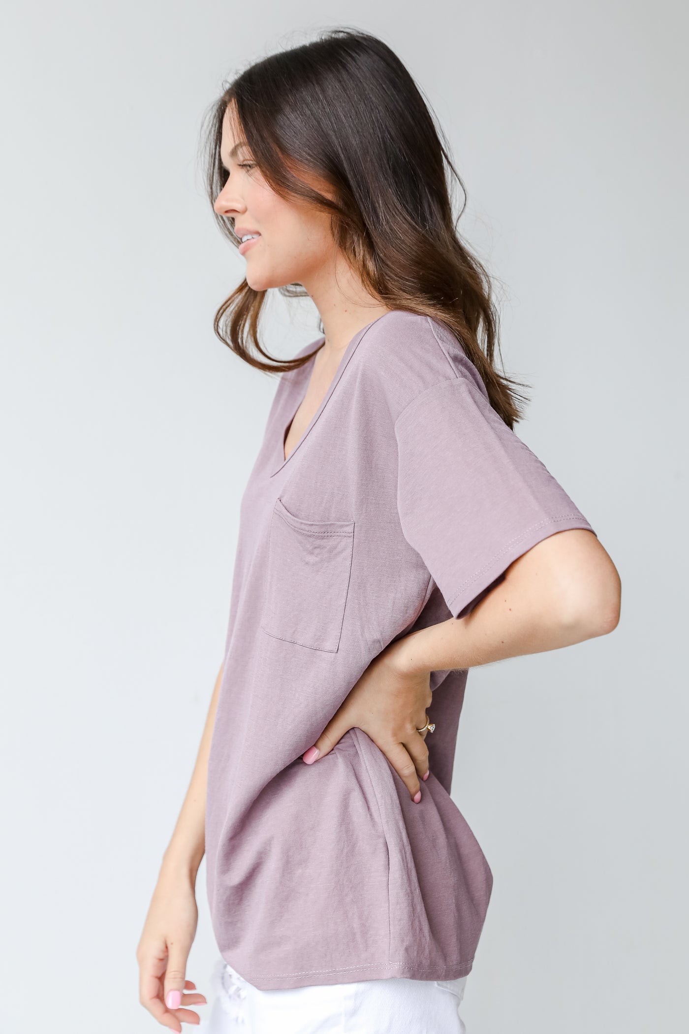 Tee in lavender side view
