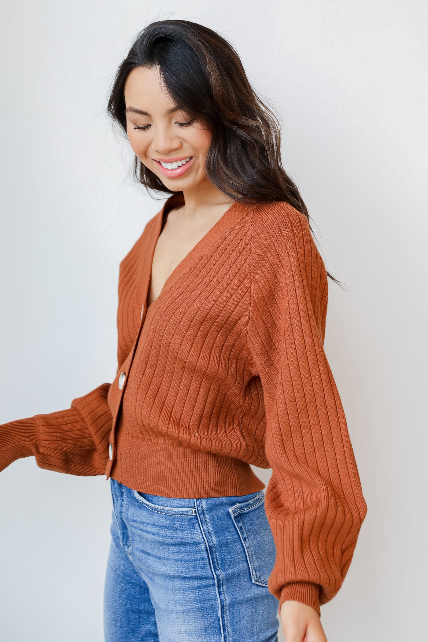 Sweater Cardigan in rust side view