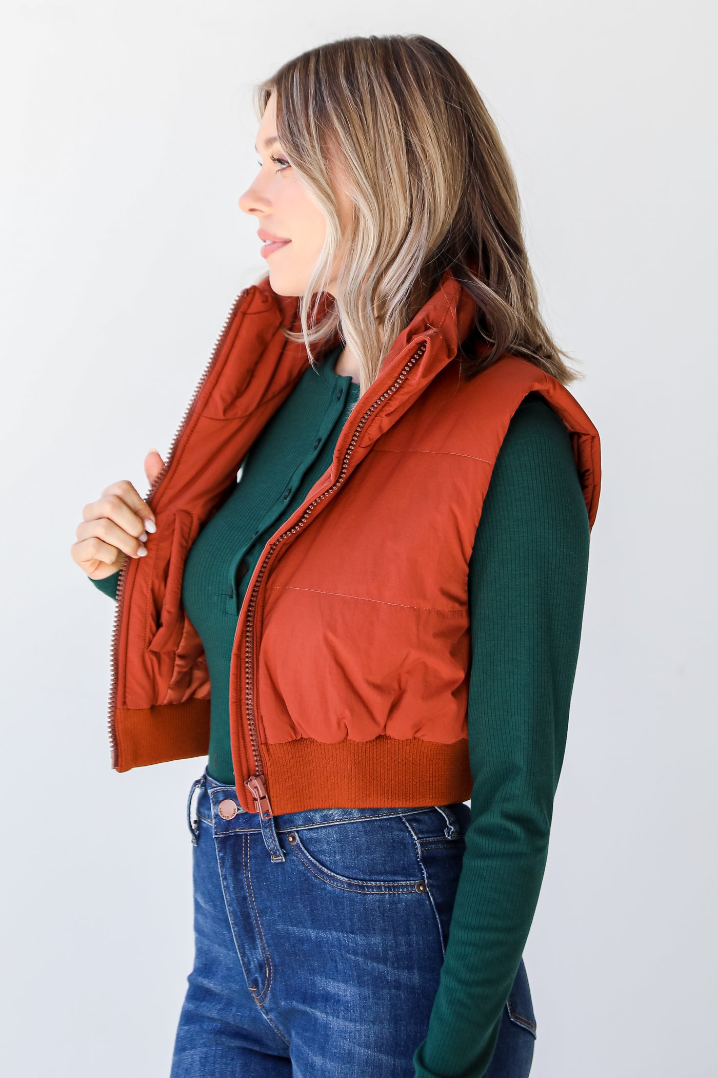 Cropped Puffer Vest side view