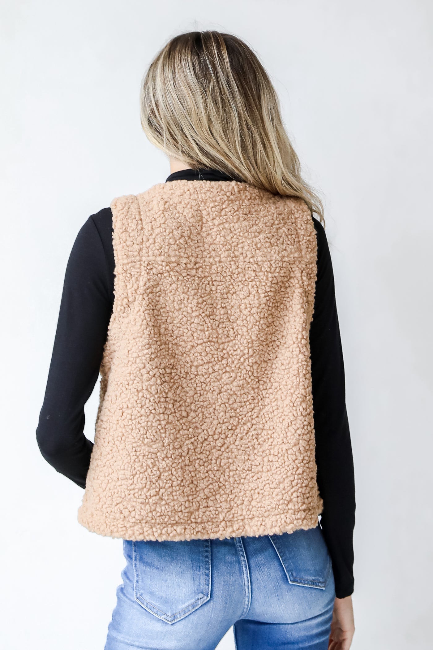 Sherpa Vest in taupe back view