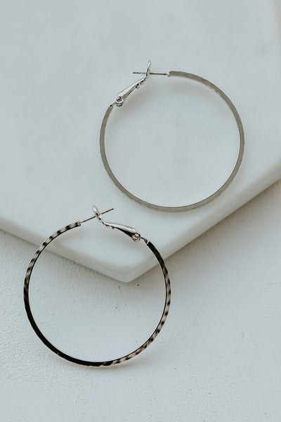 Textured Small Hoop Earrings in silver
