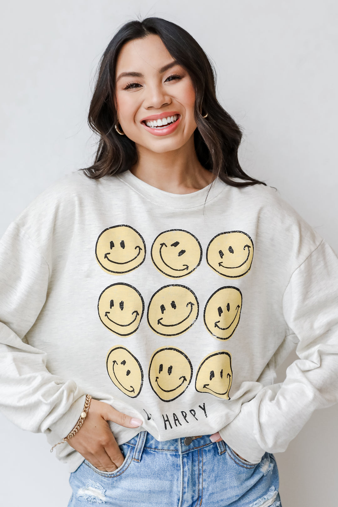 Be Happy Smiley Face Pullover front view