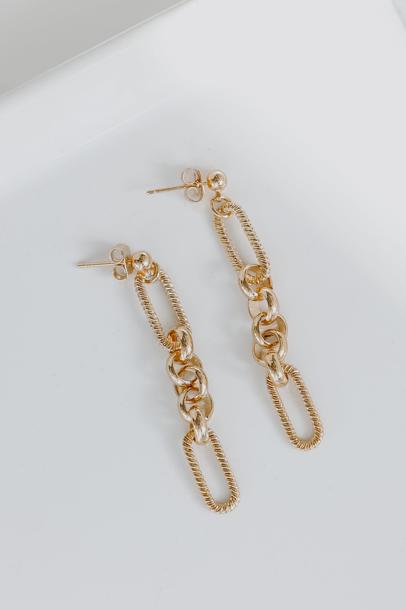 Gold Chain Drop Earrings from dress up