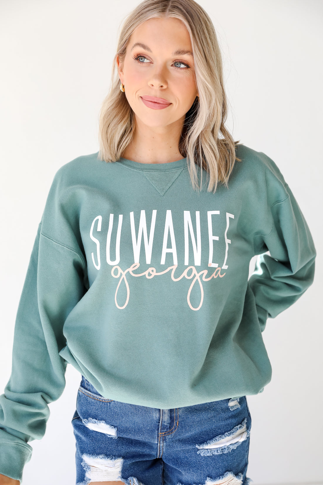 Seafoam Suwanee Georgia Pullover on model