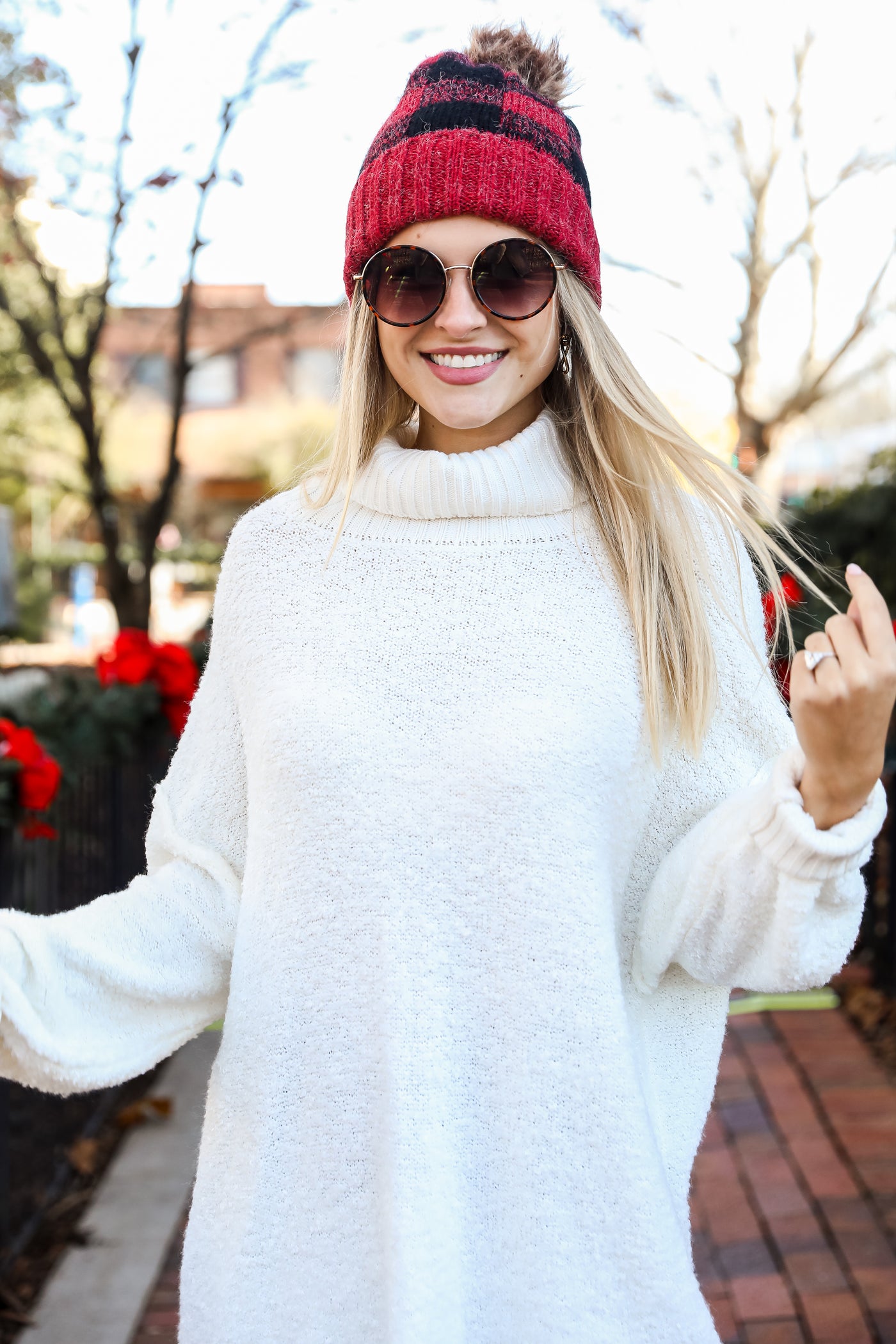 white Turtleneck Sweater