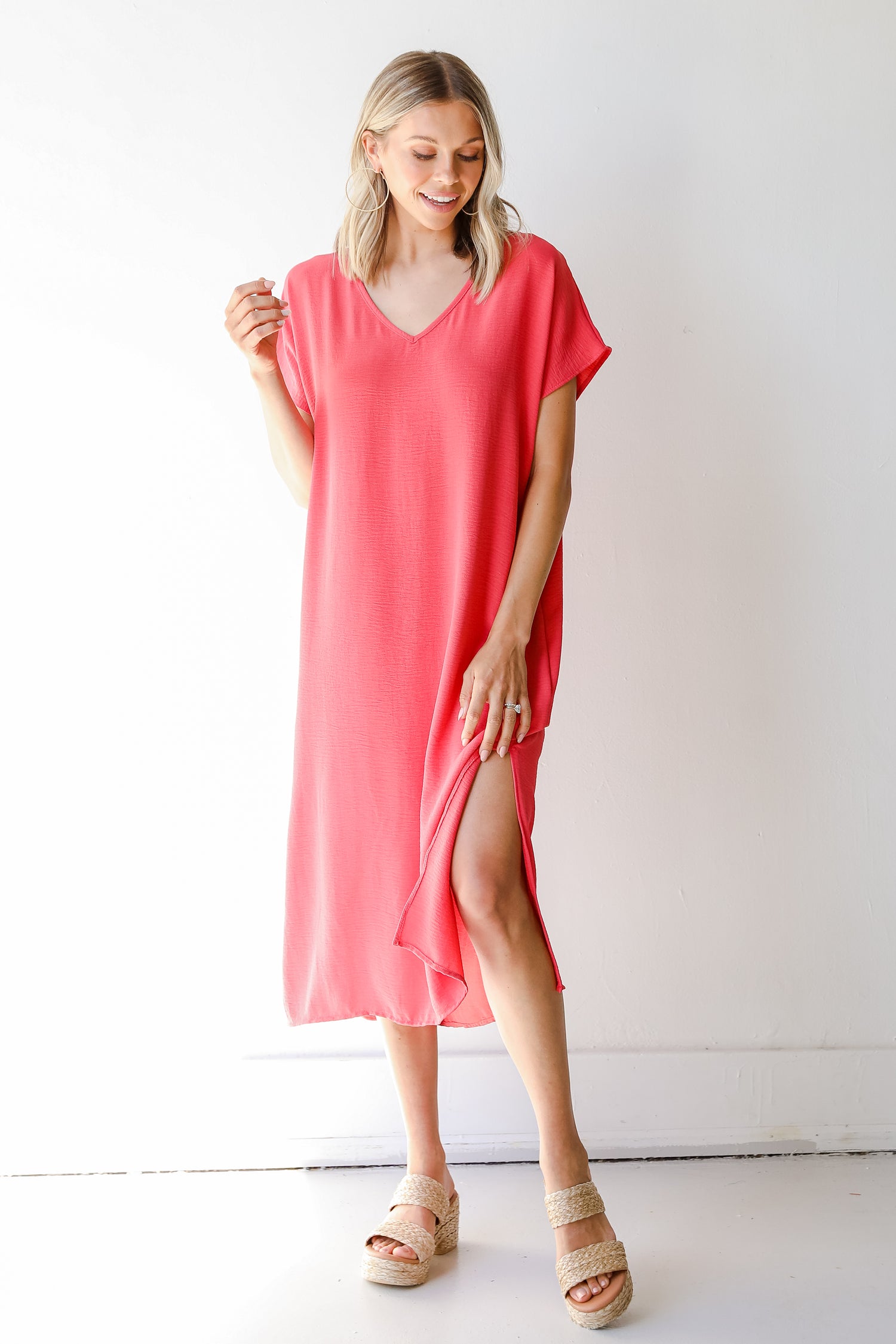 Midi Dress in coral on model