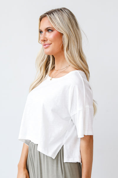 white Cropped Tee side view