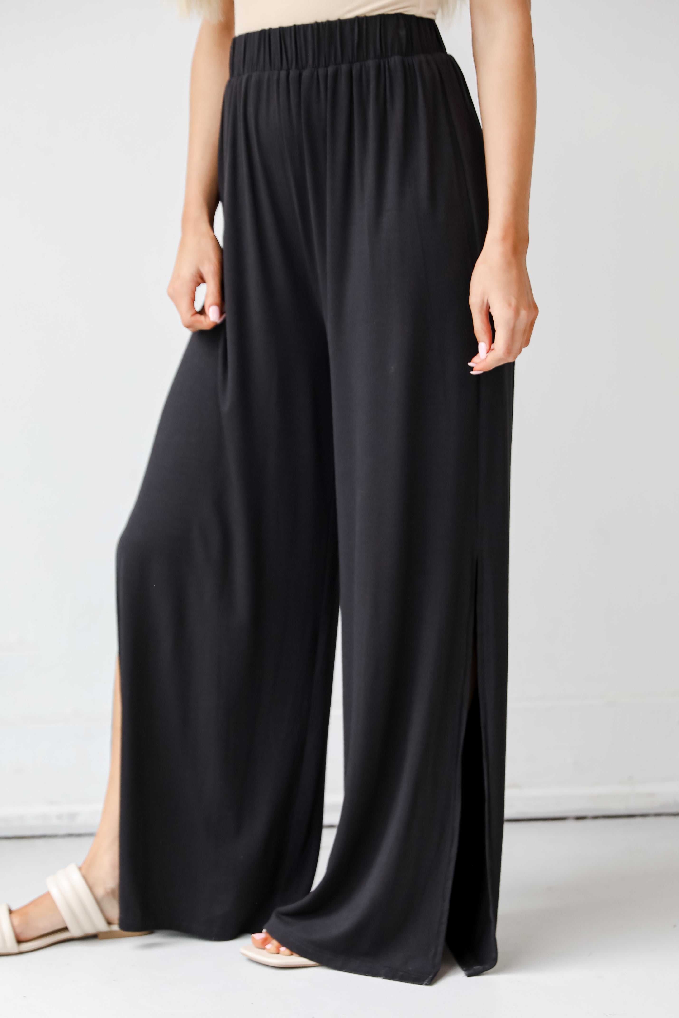 black Wide Leg Pants side view